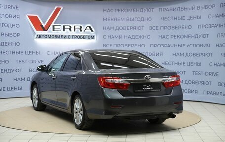 Toyota Camry, 2012 год, 1 550 000 рублей, 7 фотография