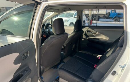 Toyota Wish II, 2010 год, 1 299 000 рублей, 18 фотография