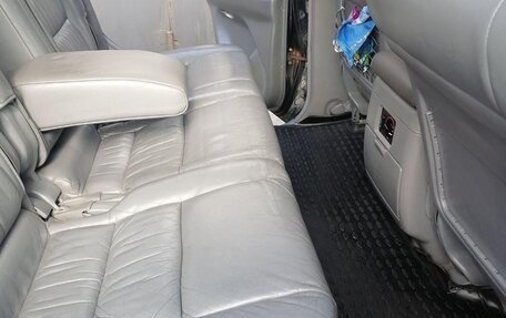 Toyota Land Cruiser 100 рестайлинг 2, 1999 год, 1 590 000 рублей, 11 фотография