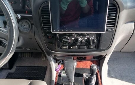 Toyota Land Cruiser 100 рестайлинг 2, 1999 год, 1 590 000 рублей, 9 фотография