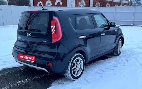 KIA Soul II рестайлинг, 2018 год, 1 450 000 рублей, 5 фотография
