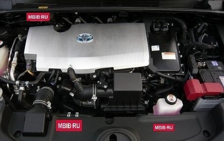 Toyota Prius IV XW50, 2018 год, 1 650 000 рублей, 17 фотография