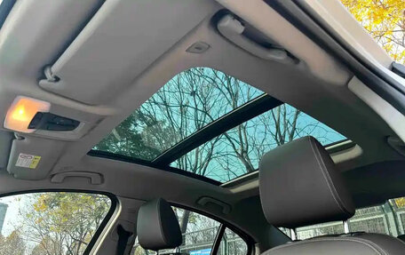 BMW 1 серия, 2022 год, 1 900 000 рублей, 20 фотография