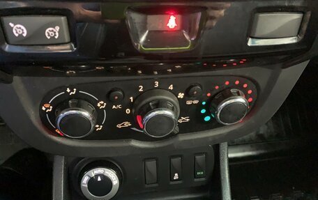 Renault Duster I рестайлинг, 2018 год, 1 298 000 рублей, 27 фотография