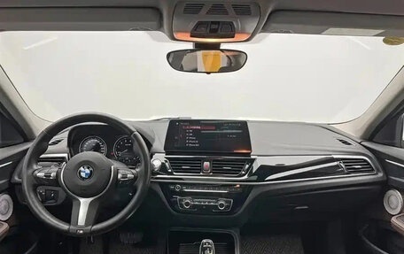 BMW 1 серия, 2022 год, 1 650 000 рублей, 15 фотография