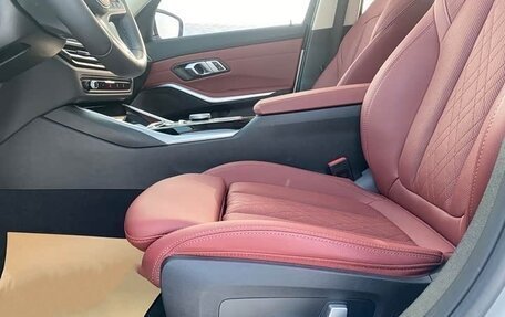 BMW 3 серия, 2023 год, 3 650 000 рублей, 14 фотография