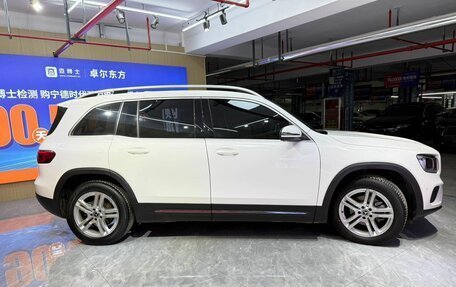 Mercedes-Benz GLB, 2021 год, 2 710 000 рублей, 4 фотография