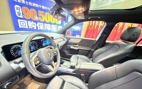 Mercedes-Benz GLB, 2021 год, 2 710 000 рублей, 10 фотография