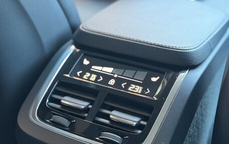 Volvo XC90 II рестайлинг, 2020 год, 5 800 000 рублей, 12 фотография