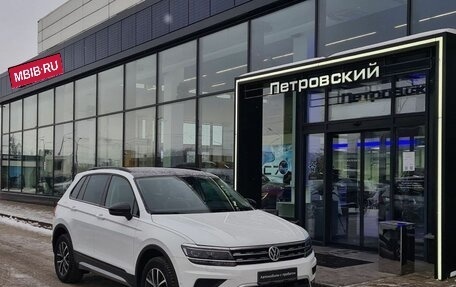 Volkswagen Tiguan II, 2020 год, 2 497 000 рублей, 1 фотография