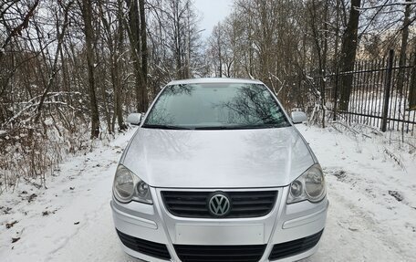 Volkswagen Polo IV рестайлинг, 2007 год, 399 000 рублей, 1 фотография
