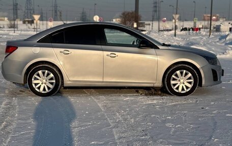 Chevrolet Cruze II, 2014 год, 815 000 рублей, 4 фотография