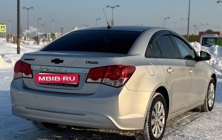 Chevrolet Cruze II, 2014 год, 815 000 рублей, 5 фотография