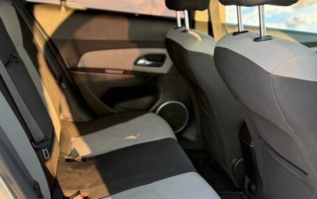 Chevrolet Cruze II, 2014 год, 815 000 рублей, 21 фотография