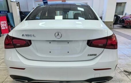 Mercedes-Benz CLA, 2022 год, 2 280 000 рублей, 5 фотография