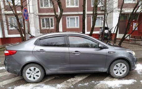 KIA Rio III рестайлинг, 2011 год, 1 000 000 рублей, 5 фотография