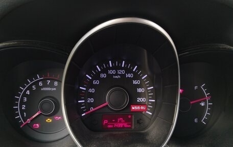 KIA Rio III рестайлинг, 2011 год, 1 000 000 рублей, 11 фотография