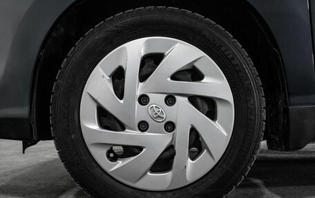 Toyota Roomy I, 2022 год, 1 050 000 рублей, 19 фотография