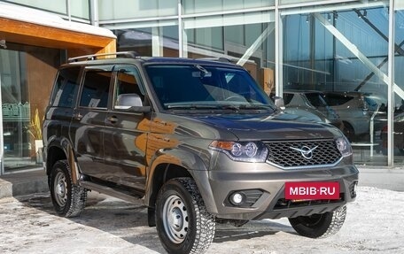 ЛуАЗ Patriot, 2018 год, 1 055 000 рублей, 6 фотография