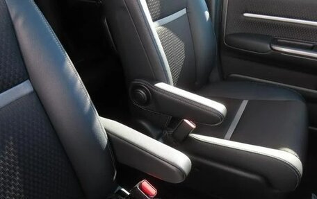 Honda Stepwgn IV, 2018 год, 2 014 000 рублей, 18 фотография