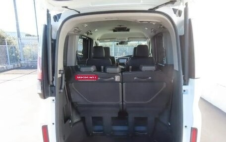 Honda Stepwgn IV, 2018 год, 2 014 000 рублей, 19 фотография