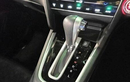 Honda Shuttle II, 2018 год, 1 272 000 рублей, 21 фотография