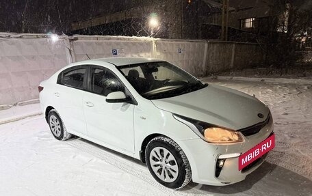 KIA Rio IV, 2017 год, 1 300 000 рублей, 2 фотография