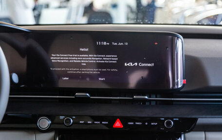 KIA Carnival, 2024 год, 6 490 000 рублей, 15 фотография