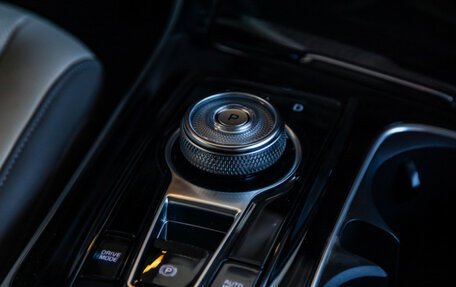 KIA Carnival, 2024 год, 6 490 000 рублей, 26 фотография