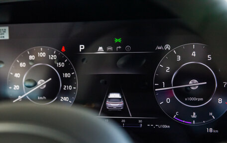 KIA Carnival, 2024 год, 6 490 000 рублей, 16 фотография