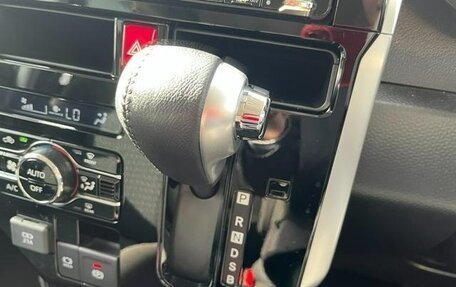 Toyota Roomy I, 2023 год, 934 000 рублей, 18 фотография