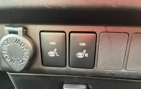 Toyota Roomy I, 2023 год, 934 000 рублей, 25 фотография