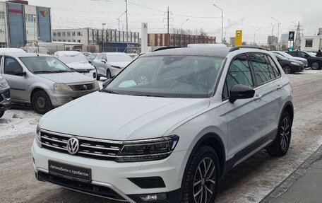 Volkswagen Tiguan II, 2020 год, 2 497 000 рублей, 2 фотография