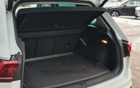 Volkswagen Tiguan II, 2020 год, 2 497 000 рублей, 7 фотография