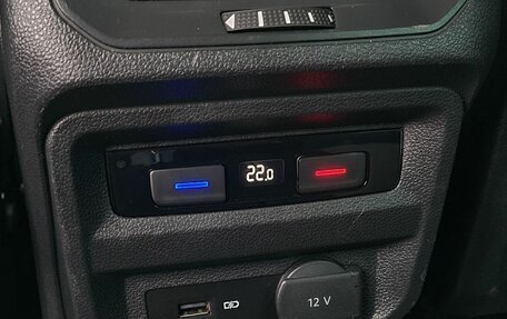 Volkswagen Tiguan II, 2020 год, 2 497 000 рублей, 20 фотография