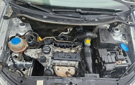 Volkswagen Polo IV рестайлинг, 2007 год, 399 000 рублей, 13 фотография