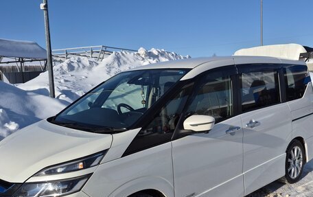 Nissan Serena IV, 2018 год, 2 100 000 рублей, 2 фотография