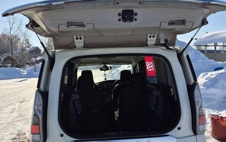 Nissan Serena IV, 2018 год, 2 100 000 рублей, 11 фотография