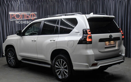 Toyota Land Cruiser Prado 150 рестайлинг 2, 2021 год, 7 998 000 рублей, 7 фотография