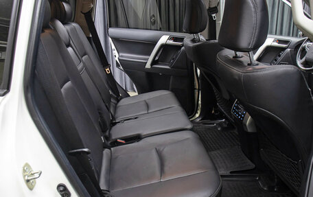 Toyota Land Cruiser Prado 150 рестайлинг 2, 2021 год, 7 998 000 рублей, 11 фотография