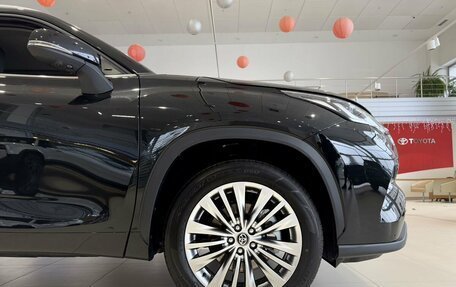 Toyota Highlander, 2025 год, 6 300 000 рублей, 6 фотография