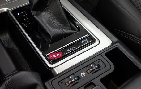 Toyota Land Cruiser Prado 150 рестайлинг 2, 2021 год, 7 998 000 рублей, 16 фотография