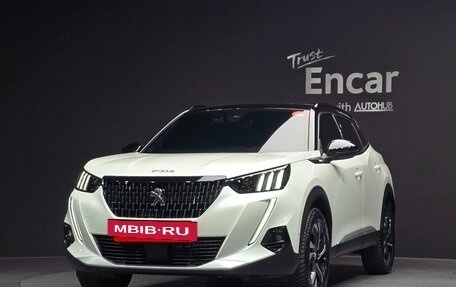 Peugeot 2008 II, 2022 год, 1 860 000 рублей, 3 фотография