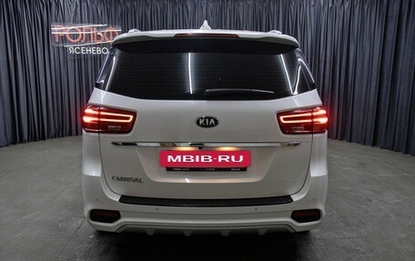 KIA Carnival III, 2019 год, 3 898 000 рублей, 6 фотография
