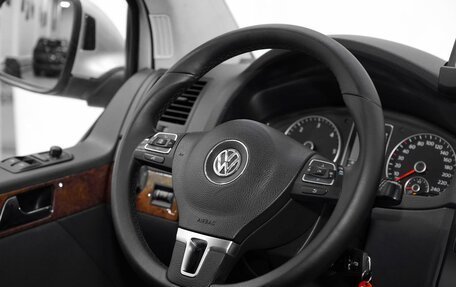 Volkswagen Multivan T5, 2010 год, 1 949 000 рублей, 7 фотография