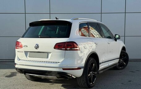 Volkswagen Touareg III, 2017 год, 3 800 000 рублей, 7 фотография