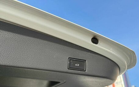 Volkswagen Touareg III, 2017 год, 3 800 000 рублей, 12 фотография