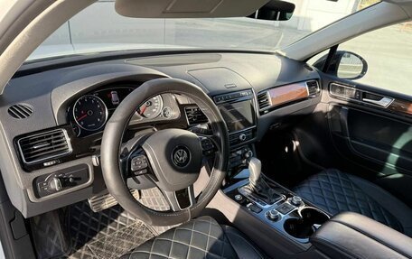 Volkswagen Touareg III, 2017 год, 3 800 000 рублей, 17 фотография