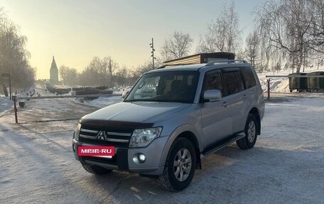 Mitsubishi Pajero IV, 2011 год, 1 800 000 рублей, 5 фотография