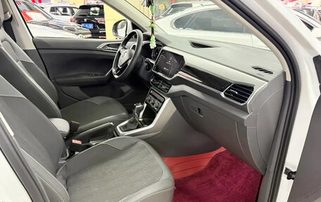 Volkswagen T-Cross I, 2022 год, 1 665 000 рублей, 5 фотография